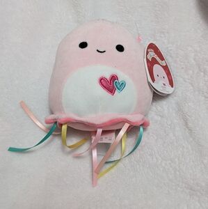 Jayda the pink jellyfish squishmallow